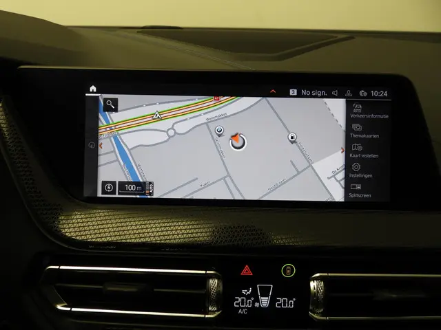 BMW 1 Serie 5-deurs M135i xDrive 2024 Benzine 21