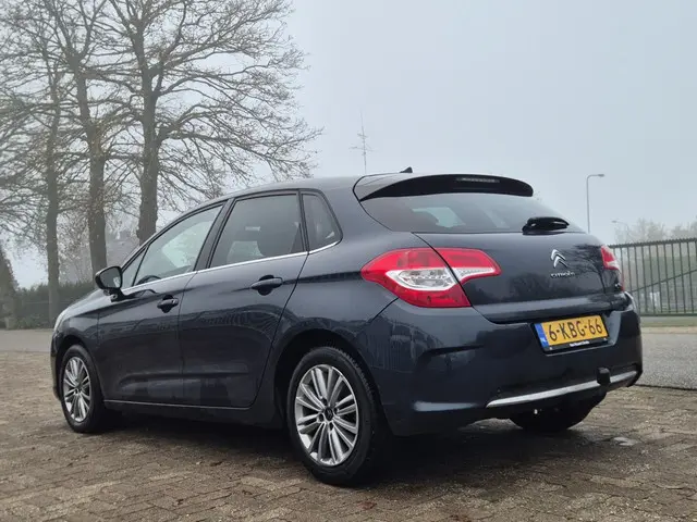 Citroën C4 1.6 Collection, incl. Nieuwe apk!! 2013 Benzine 8