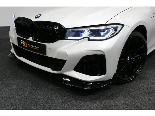 BMW 3 Serie 330e M Sport 2020 Hybride Benzine 42