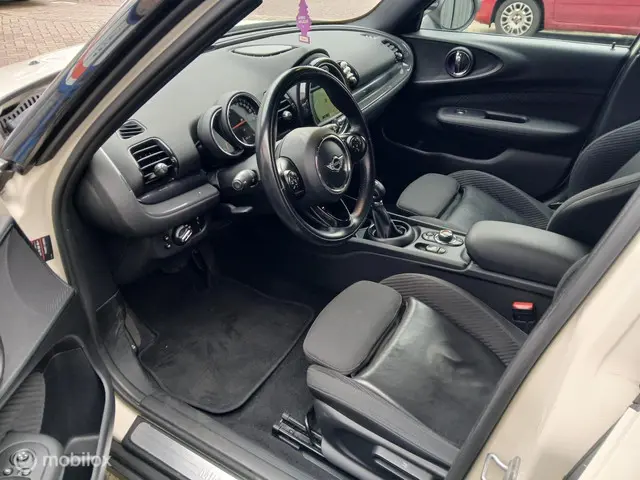 MINI Clubman 1.5 Cooper Chili 2018 Benzine 13