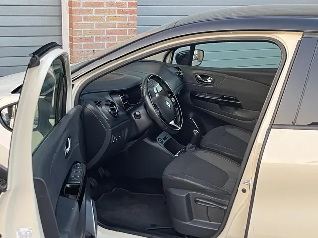 Renault Captur 0.9 TCe Dynamique 2015 Benzine 9