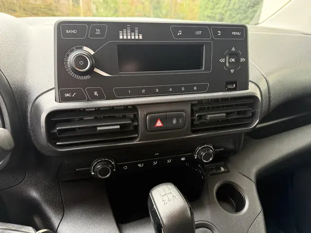 Opel Combo 1.5D L1H1 Edition 2020 Diesel 9