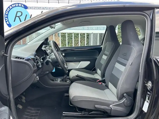 Volkswagen up! 1.0 Move BlueMotion 2013 Benzine 5