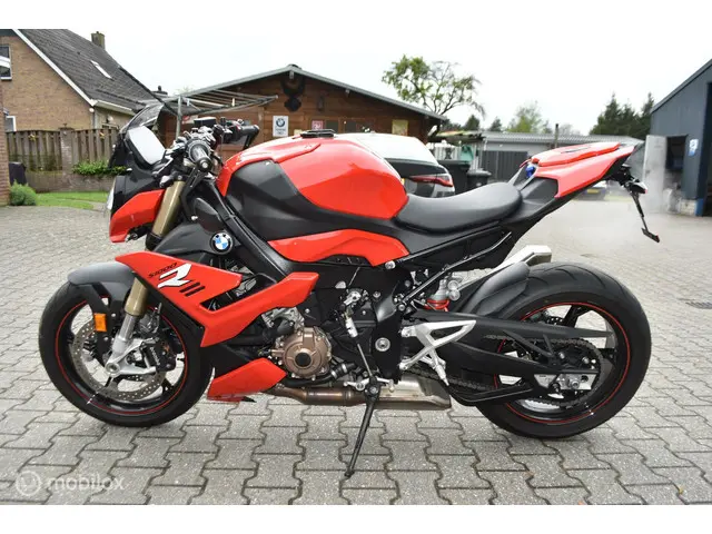 BMW S 1000 R  Alle pakketten 2022 Benzine 15