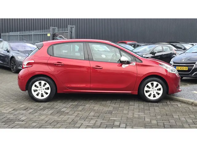 Peugeot 208 3