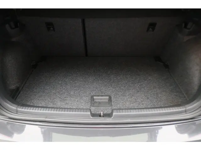 Volkswagen Polo 1.0 TSI Highline 2021 Benzine 14