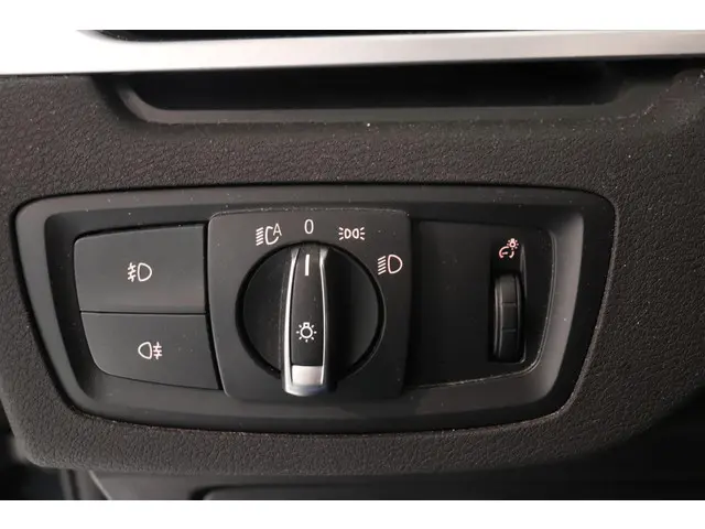 BMW X1 sDrive20i Orange Edition III 2019 Benzine 33