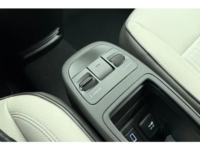 Fiat 500 3+1 La Prima 42 kWh 2026 Elektrisch 29