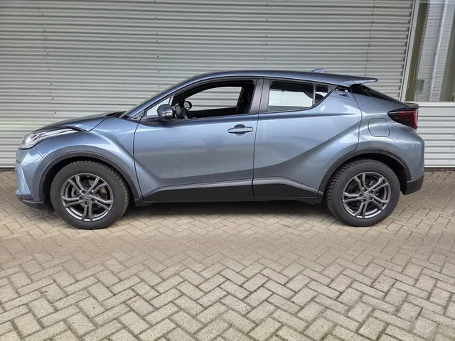 Toyota C-HR 1.8 Hybrid Business 2022 Hybride Benzine 5