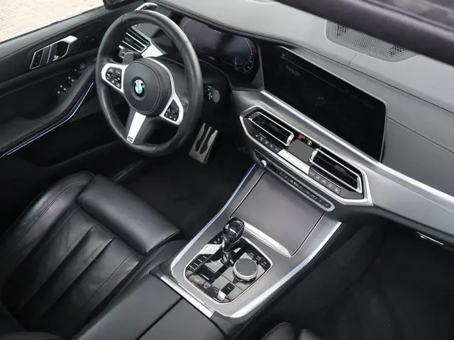 BMW X5 xDrive45e High Executive 2021 Hybride Benzine 46