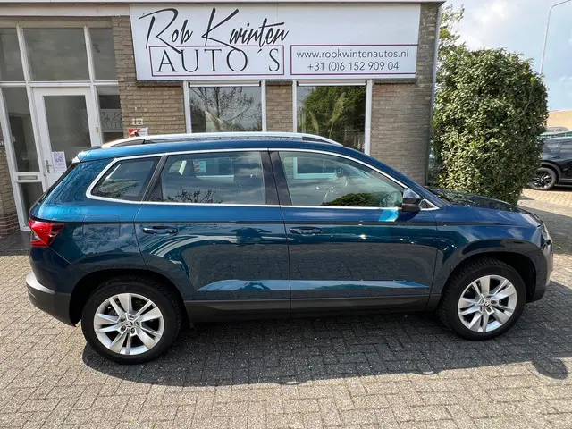 Škoda Karoq 1.0 TSI Business Edition Plus 2021 Benzine 35