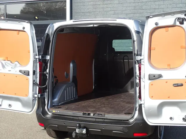 Renault Express 1.5 dCi 75 Comfort 2024 Diesel 23