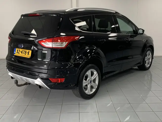 Ford Kuga 1.6 Titanium Plus 2014 Benzine 6