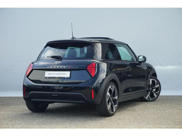MINI 3-Deurs Mini Cooper S 2025 Benzine 2