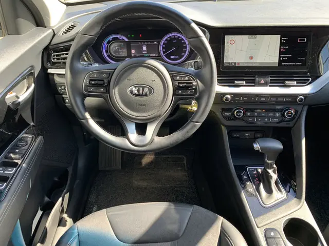 Kia Niro 1.6 GDi PHEV DynamicLine 2020 Hybride Benzine 13