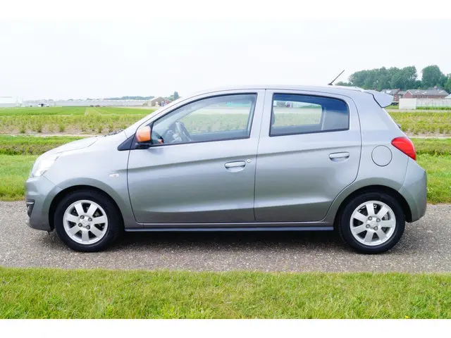 Mitsubishi Space Star 1.0 Cool+ 2017 Benzine 5
