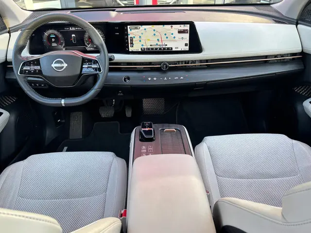 Nissan ARIYA Evolve 87 kWh 2022 Elektrisch 42