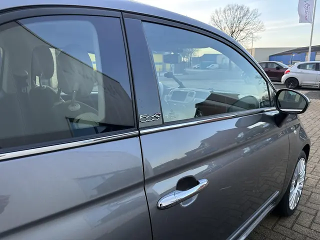 Fiat 500 0.9 TwinAir Cabrio by Gucci 2013 Benzine 6