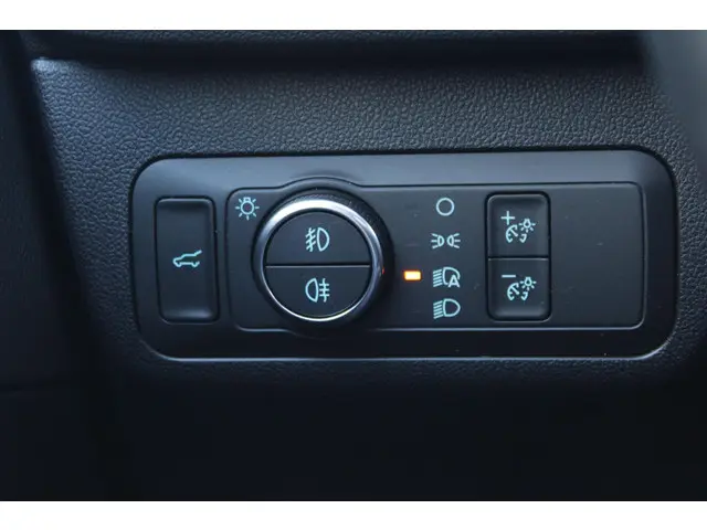 Ford Kuga 2.5 FHEV Active X 2024 Hybride Benzine 26