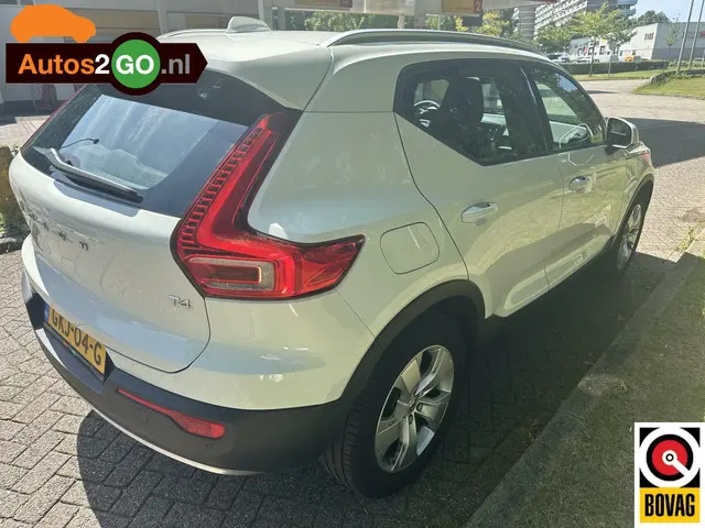 Volvo XC40 2.0 T4 Momentum 2018 Benzine 20