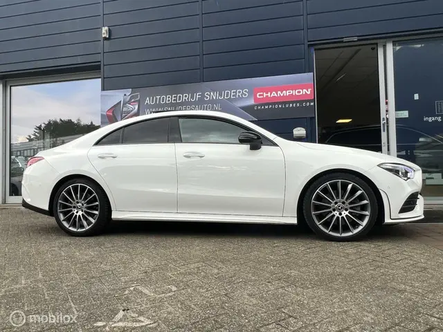 Mercedes-Benz CLA 250 AMG Line panorama 2021 Benzine 7