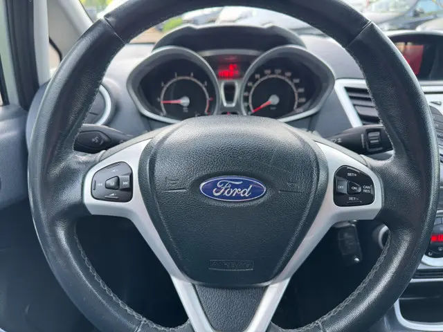 Ford Fiesta 1.25 Titanium 2012 Benzine 17