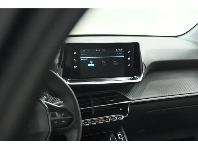 Peugeot 208 PureTech 100 Allure Pack 2023 Benzine 46
