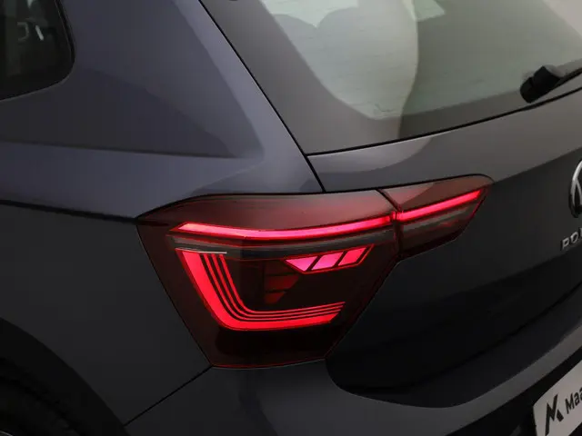 Volkswagen Polo 1.0TSI/95PK R-Line DSG 2025 Benzine 30