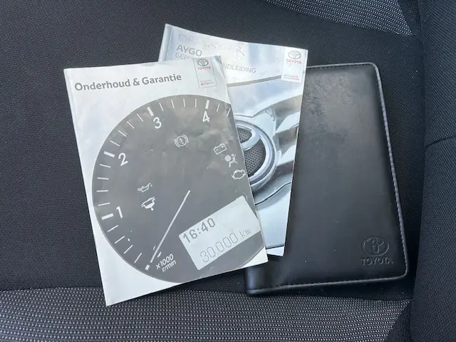 Toyota Aygo 1.0 VVT-i x-now 2017 Benzine 21