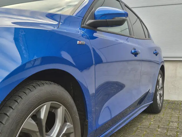 Ford Focus 1.0 EcoBoost Hybrid ST Line 2022 Benzine 13