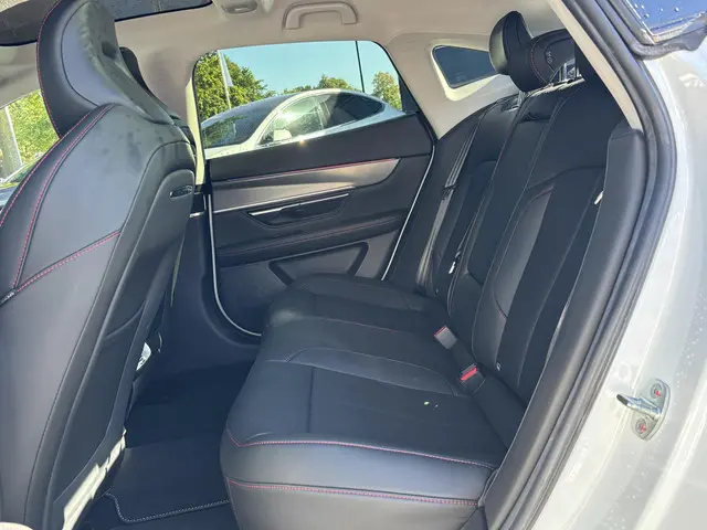 XPENG P7 AWD Performance 86 kWh 2025 Elektrisch 12
