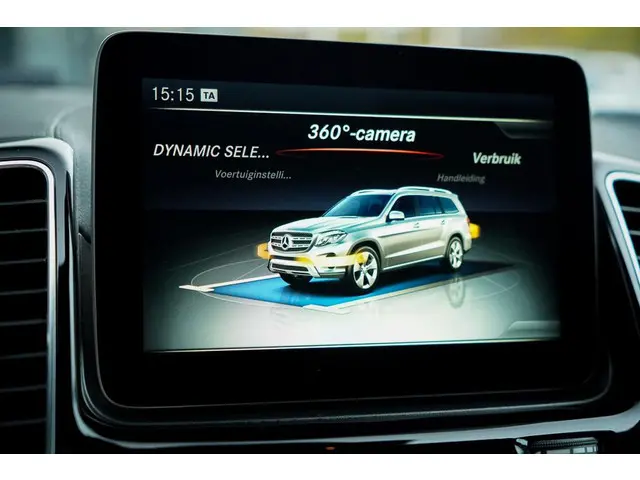 Mercedes-Benz GLS 500 4MATIC 2015 Benzine 34