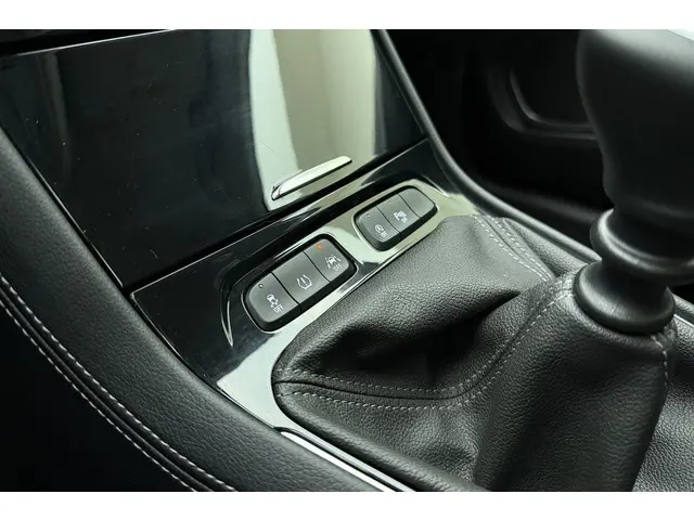 Opel Grandland X 1.2 Turbo 130pk Ultimate 2020 Benzine 30