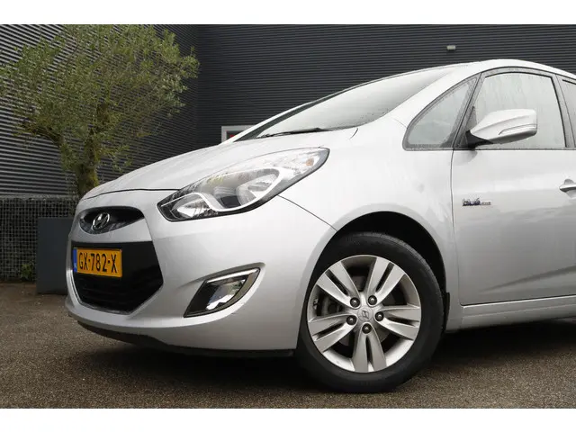 Hyundai ix20 1.4i Go! 2015 Benzine 2