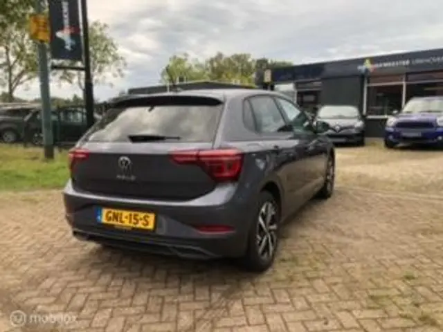 Volkswagen Polo 1.0 TSI Polo 2024 Benzine 3