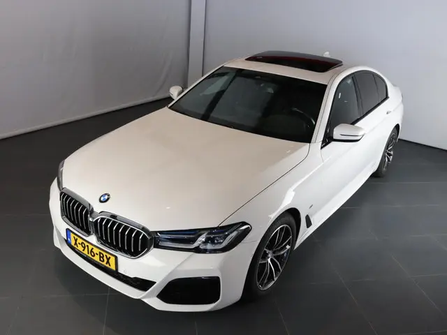 BMW 5 Serie 530d M-Sport 2023 Diesel 3