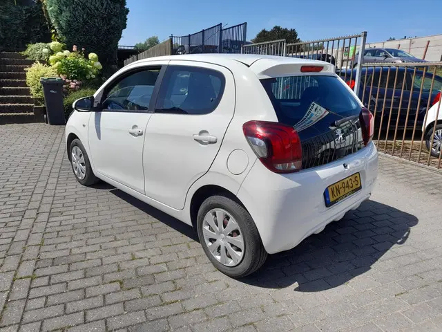 Peugeot 108 1.0 e-VTi Blue Lion 2016 Benzine 6