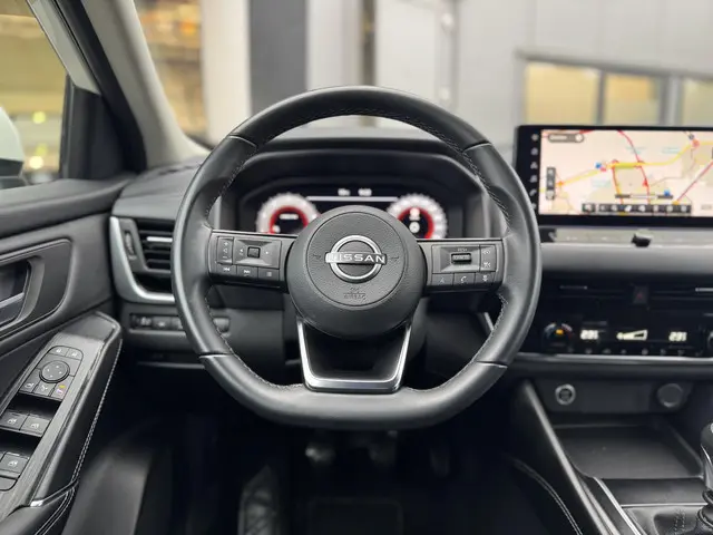 Nissan QASHQAI 1.3 MHEV N-Connecta 2023 Benzine 15