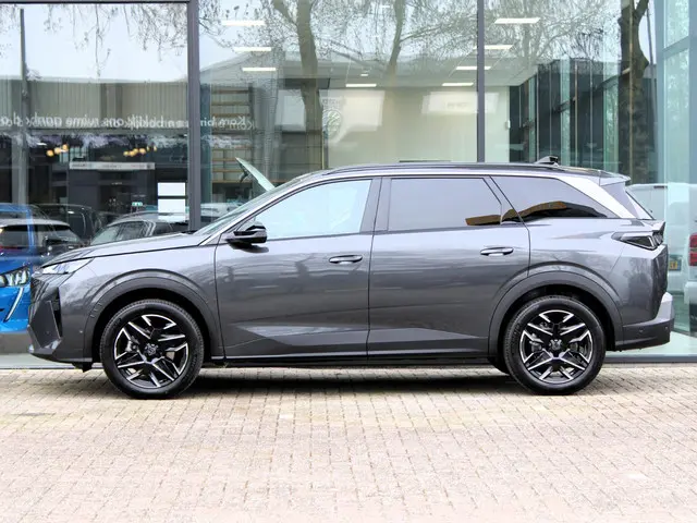 Peugeot 5008 1.2 Hybrid 136 Allure 2025 Hybride Benzine 6