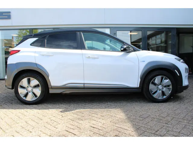 Hyundai Kona EV Premium 64 kWh 2020 Elektrisch 5