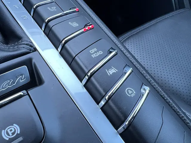 Porsche Macan 2.0 2018 Benzine 24