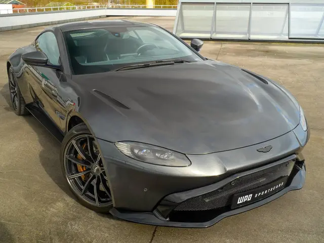 Aston Martin V8 Vantage 4.0 2021 Benzine 27
