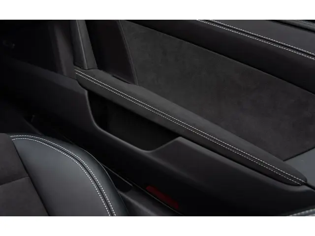 Porsche 911 3.0 Carrera GTS 2022 Benzine 41