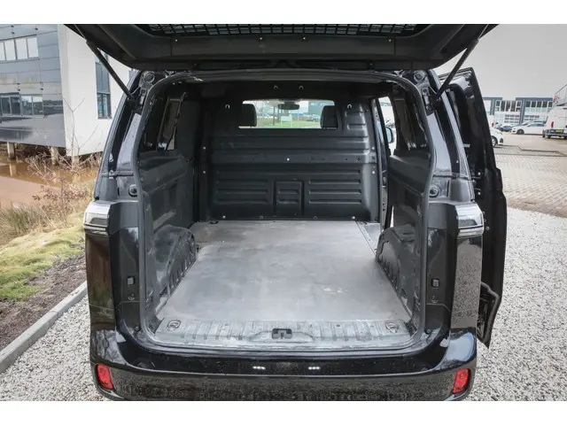 Volkswagen ID. Buzz Cargo 77 kWh 2024 Elektrisch 8
