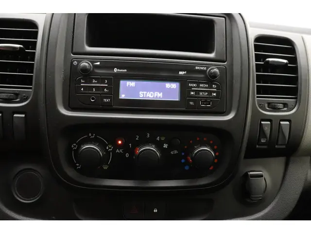 Renault Trafic 1.6 dCi T27 L1H1 Comfort 2018 Diesel 26