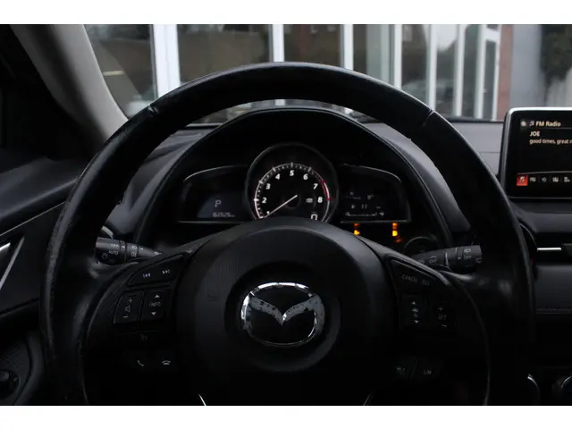 Mazda CX-3 2.0 SkyActiv-G 120 GT-M//Automaat!! 2015 Benzine 8