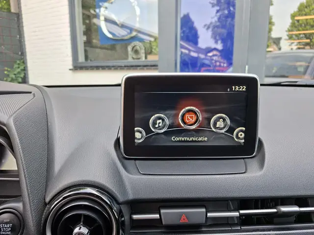 Mazda 2 1.5 Skyactiv-G Skylease+ 2015 Benzine 13