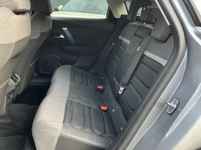 Citroën ë-C4 Shine 50 kWh 2022 Elektrisch 12