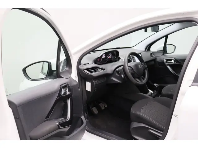 Peugeot 208 1.2 PureTech Blue Lion 2017 Benzine 2
