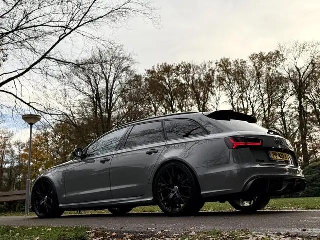 Audi RS6 Avant 4.0 TFSI RS 6 / Full options! 2014 Benzine 36